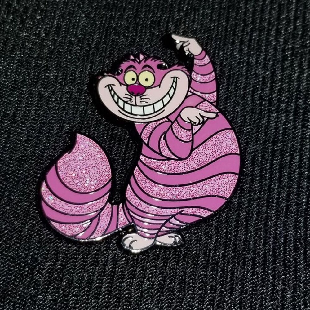 Disney Cats Cheshire Cat Pin Chaser Glitter Loungefly Disney Alice in Wonderland
